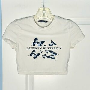 🍓6/$15🍓 Drunken Butterfly T-shirt